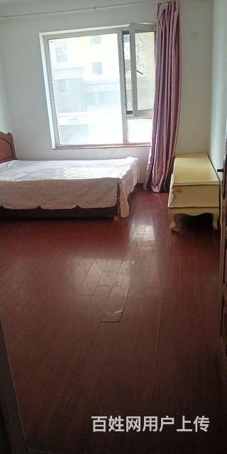 个人出租月付租免费宽带电梯房出门地铁口拎包入住室内干净450的图片
