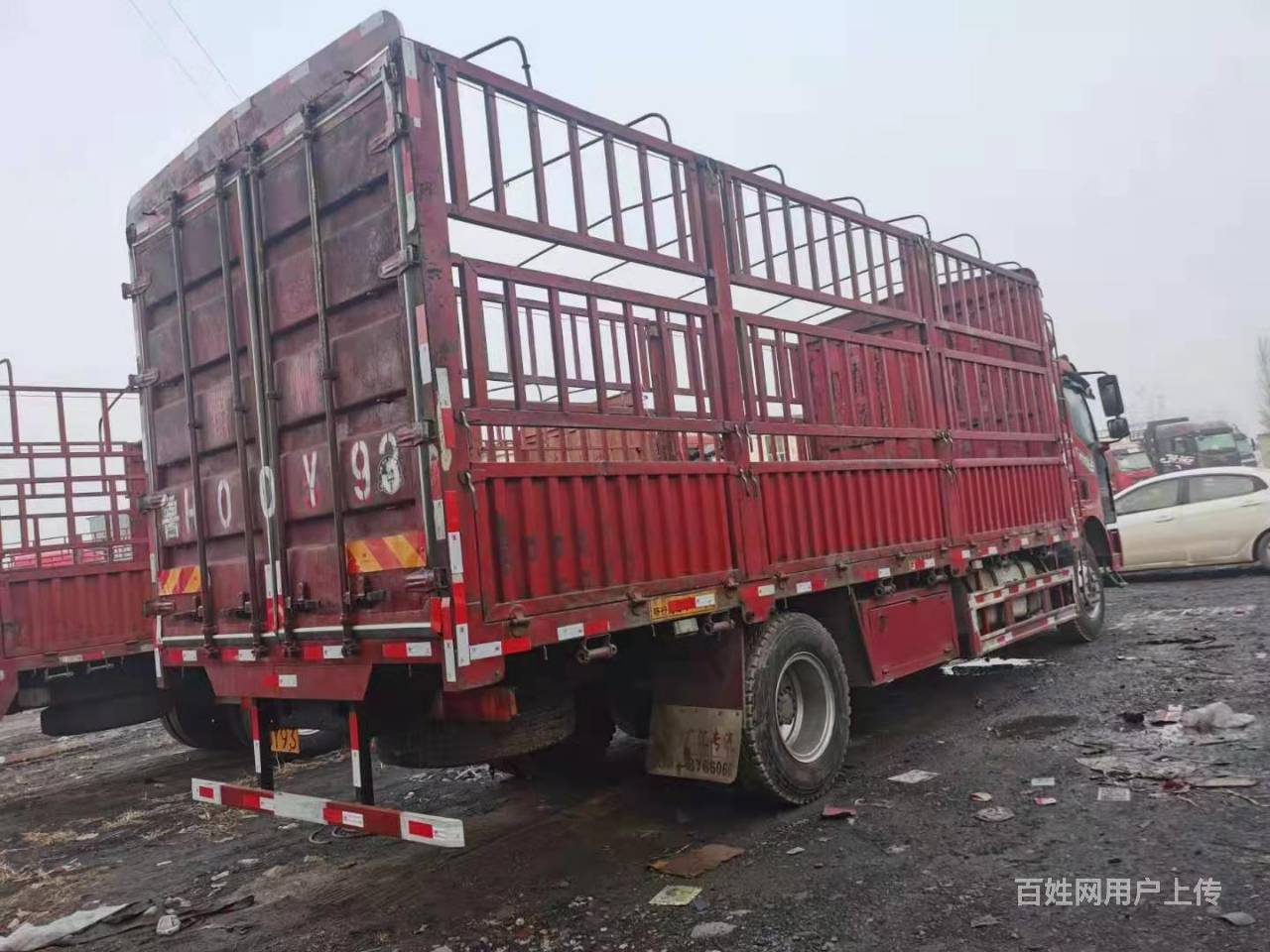 急转二手解放6.8米高栏载货车 180马力 单桥