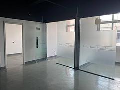【个人急转】出租颍泉万达广场纯写字楼适合直播，200+平米