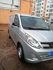 五菱 厢式货车