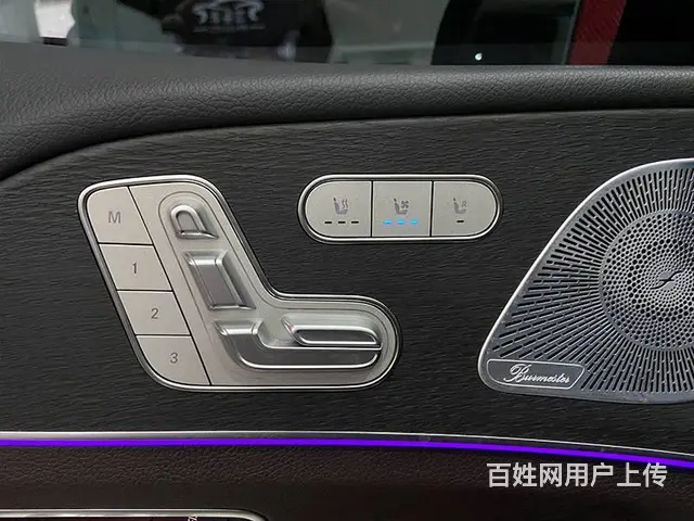 2022款奔驰GLE350改装前排座椅通风功能讲解的图片