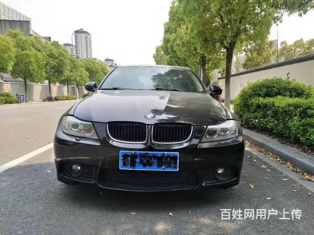 宝马3系 2010款 320i 2.0 手自一体的图片