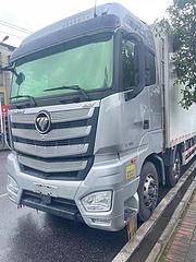 ​行情不好低价急售大欧曼冷藏车，自动档配气囊桥