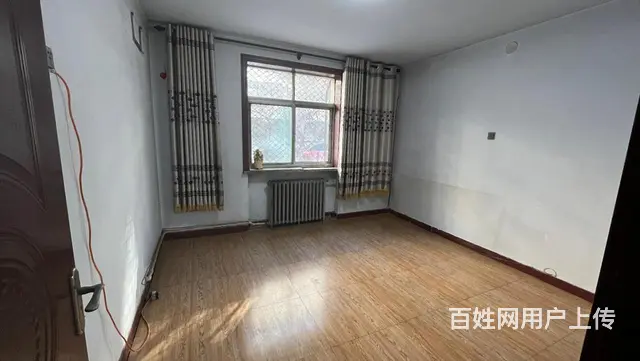 金华小区 金华二居 操场对面，纯一层，有钥匙随时能看的图片
