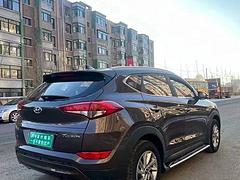 现代 途胜 2015款 1.6T 双离合 TOP 四驱旗舰型