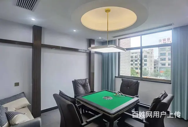 兴平西路上全新装修的棋牌室转让！带有9个包间的图片