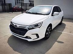 比亚迪 秦 2015款 1.5T 双离合 双冠旗舰Plus版