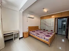 冠丰小区一楼精装修住宅房东直租，水悦城商圈周边