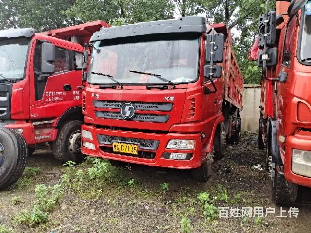 陕汽轩德.前四后四.前四后八轻皮的图片