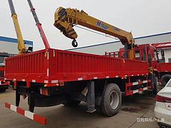 柳汽乘龙8吨10吨三一随车吊 货箱8米5价格便宜