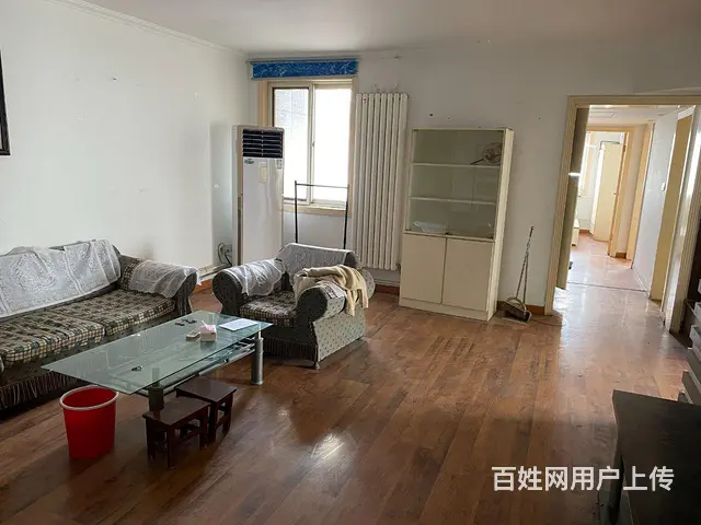大张广场工行小区三室两厅出租的图片