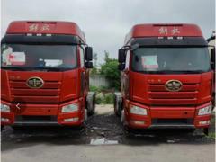 二手牵引车20年5月解放J6P 550马力，锡柴发