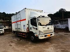 东风多利卡蓝牌厢式运输车,可出易燃气体 液体 杂项