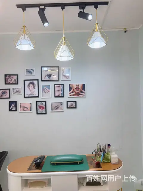 （易转推荐）婺城沿街美甲店转让位置很好！的图片