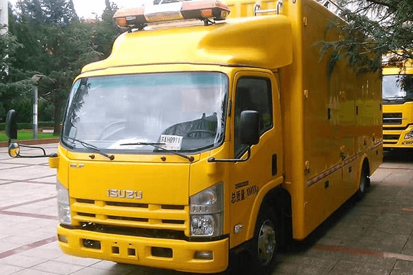 充电电源车