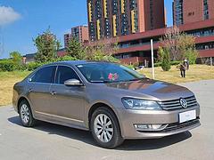 大众 帕萨特 2015款 1.8TSI 双离合 尊荣版