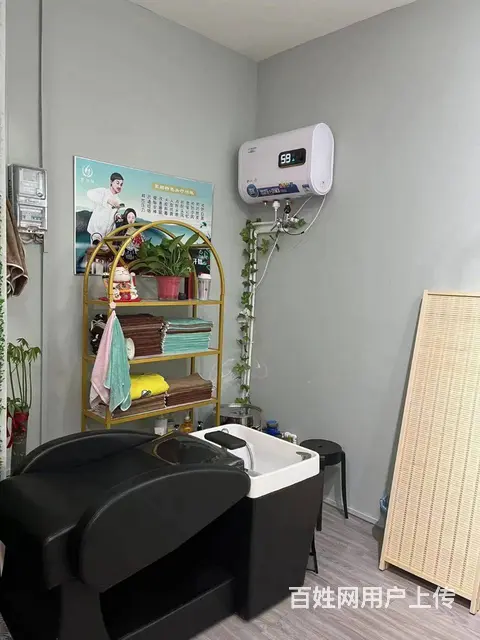 空转  店内精装修 位置优越  随时看店的图片