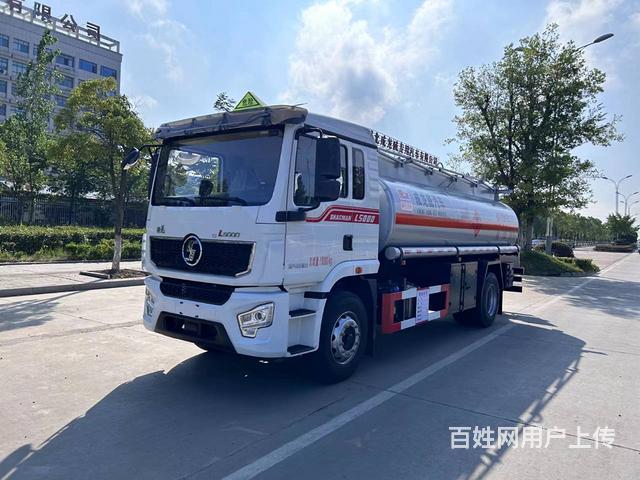 厂家直销油罐车2吨5吨8吨10吨15吨20吨多种选的图片