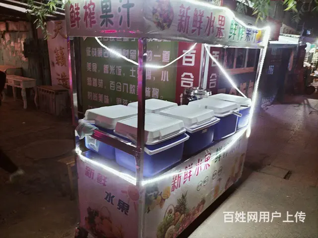 全白钢手推车小吃车的图片