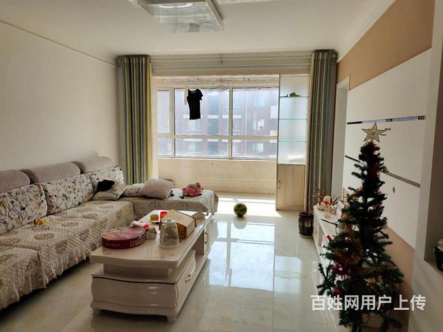 鸿暻悦城好楼层 129平 三居 送车库储藏室 110万可贷款的图片