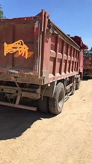 三环十通 自卸车