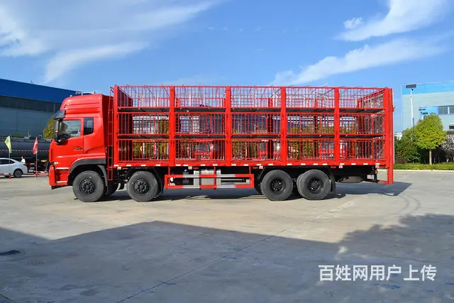 程力前四后八拉猪车 前四后八高栏运猪车 包上户的图片