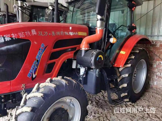 19年沃得1004拖拉机工作三百多小时