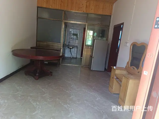 个人房子出租的图片
