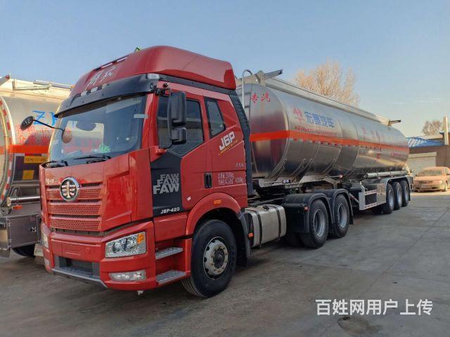 解放加油车-本地全新油罐车厂家直销的图片