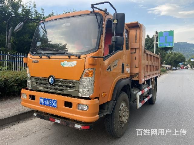 私人户刚审车买保险的图片