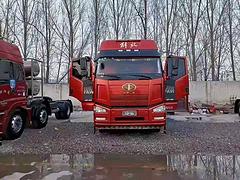 国五 二手解放J6P牵引车 460马力双驱轻体