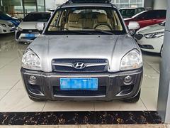 现代 途胜 2009款 2.0 手自一体 两驱舒适天窗型