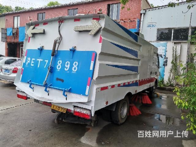 转让4台18款扫路车的图片