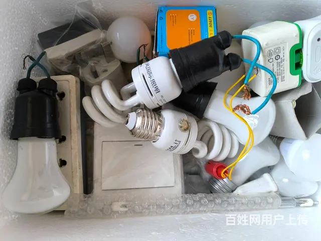 闲置物品的图片