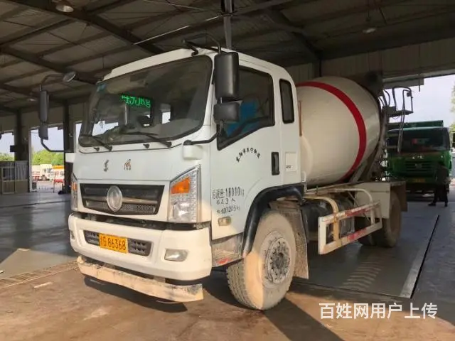 2台20年7方东风二手搅拌车的图片