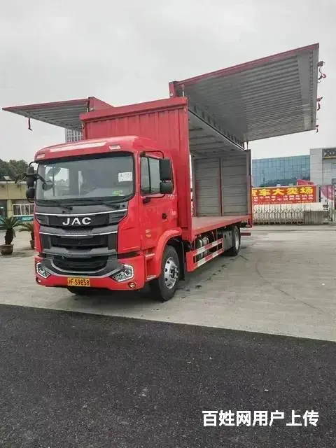 新车2023年11月上牌国六排放8米江淮电动双飞的图片