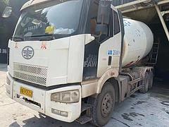 急售国四解放亚特大14方拉16方搅拌车