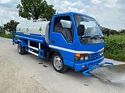 五十铃洒水车