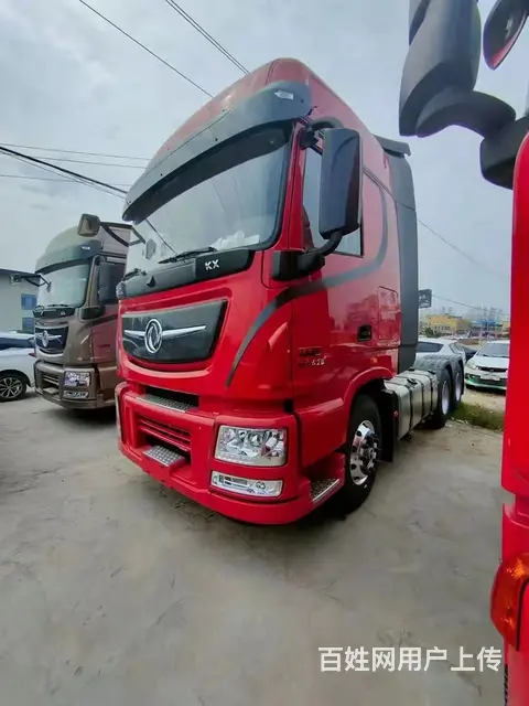 东风天龙旗舰 牵引车 国六排放的图片