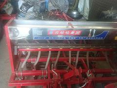 出售九成新农哈哈小麦播种机