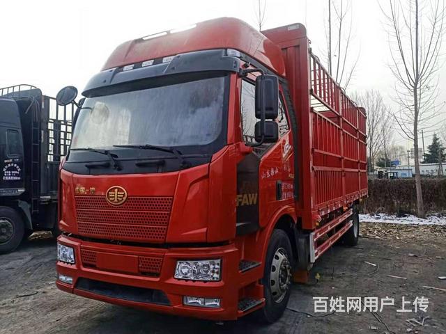 个人车出售二手解放6.8米高栏载货车 240马力
