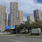 光明凤凰城地铁站 政府建的安置房14栋花园