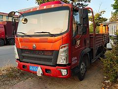 中国重汽豪运 4米平板车 国5