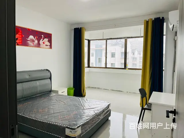 泰元家园阳台大单间出租/无中介费 - 图片 2