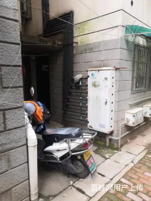 长沙香樟路民政学院旁1楼独卫单间 - 图片 1