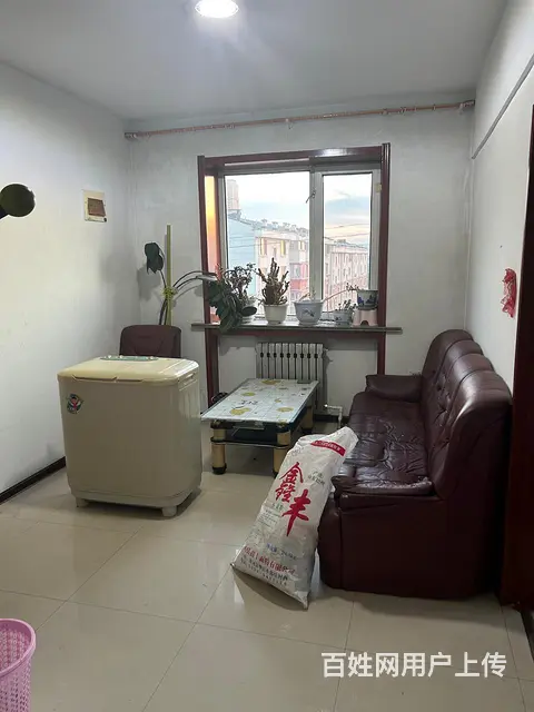 德政小区6楼出租出卖 - 图片 4
