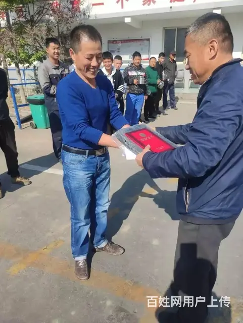 威海挖掘机培训学校荣成装载机培训学校铲车培训班 - 图片 3