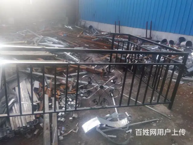 新疆乌鲁木齐铁艺围栏 - 图片 2