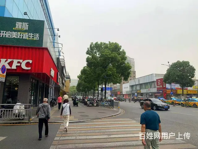 CBD西陵后路80平餐饮店转让，可堂食可外卖 - 图片 1