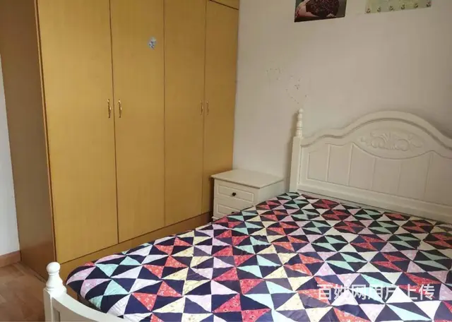 大陆龙生活 普通住宅2厅 中等装修 - 图片 1